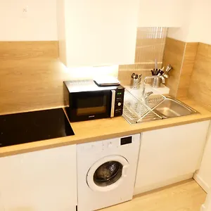 https://le-bedarride.fr-provencehotel.com